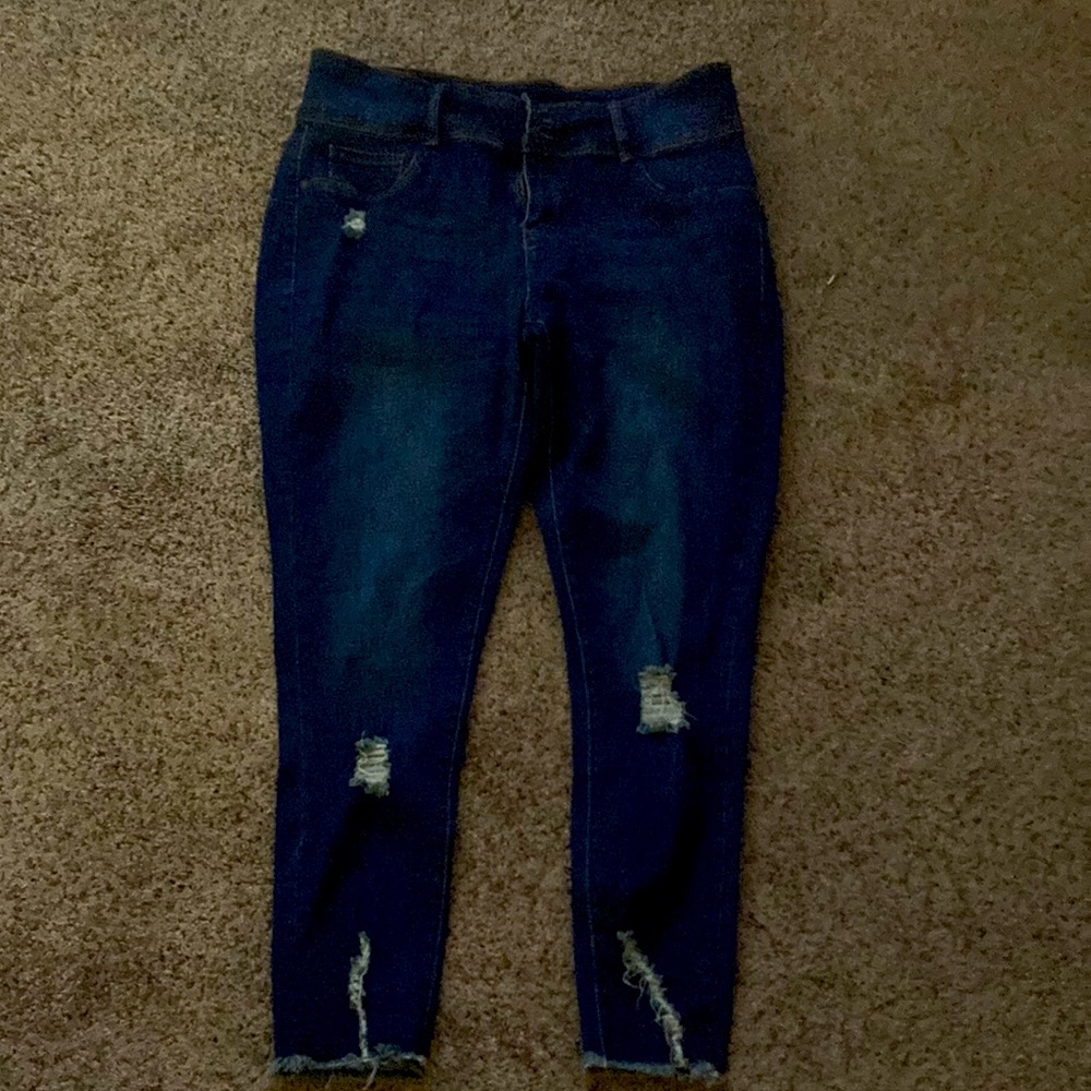 Stretch jean distressed